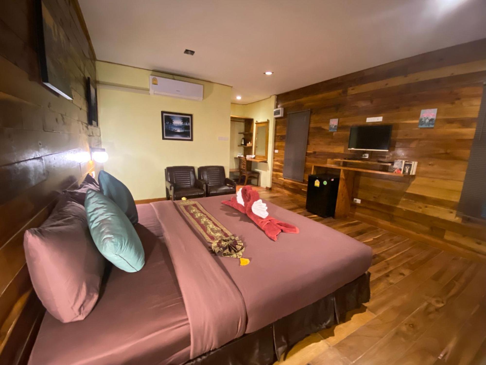 Coconut Lanta Resort @Klong Dow Beach Krabi town Extérieur photo