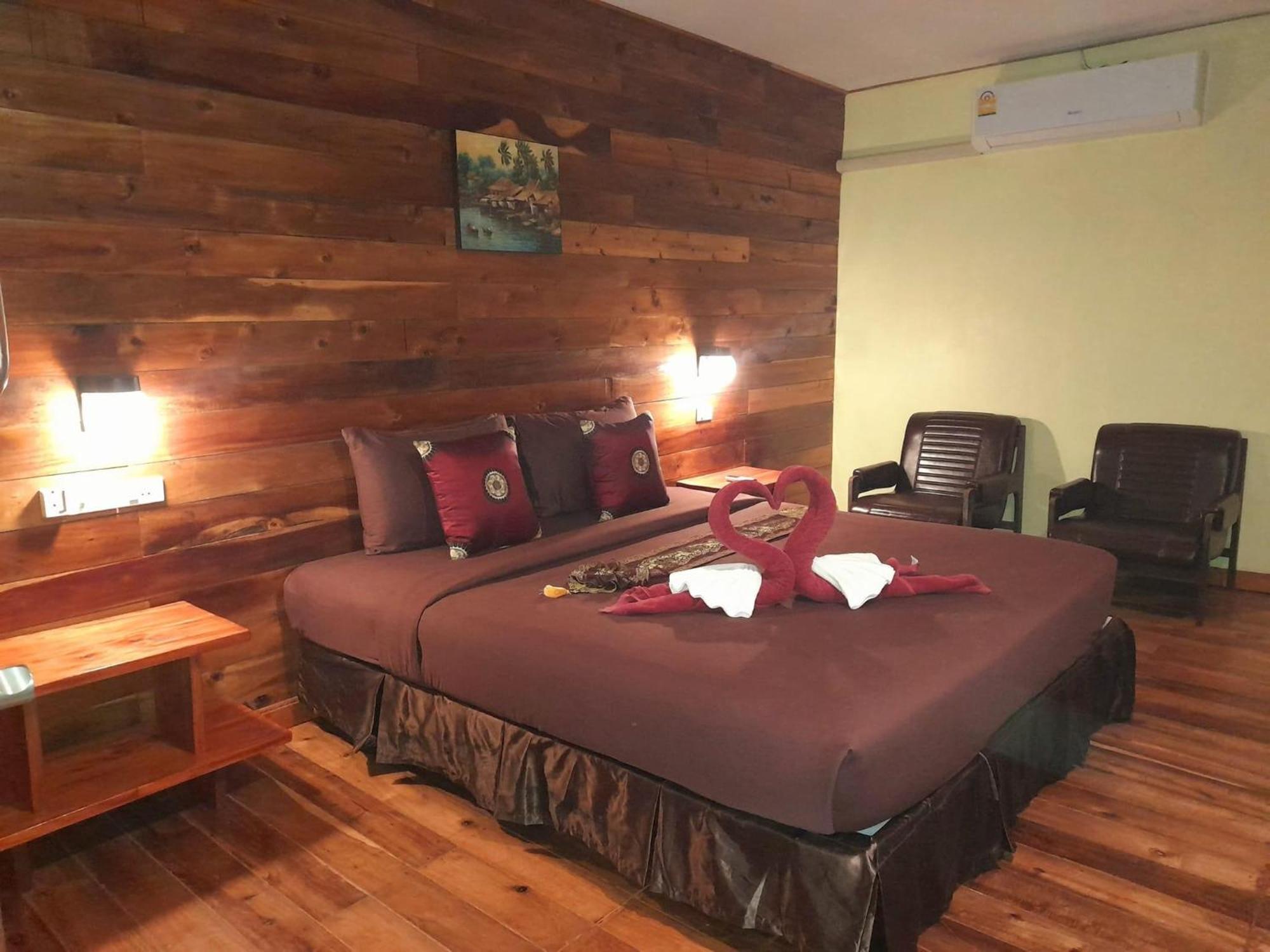 Coconut Lanta Resort @Klong Dow Beach Krabi town Extérieur photo